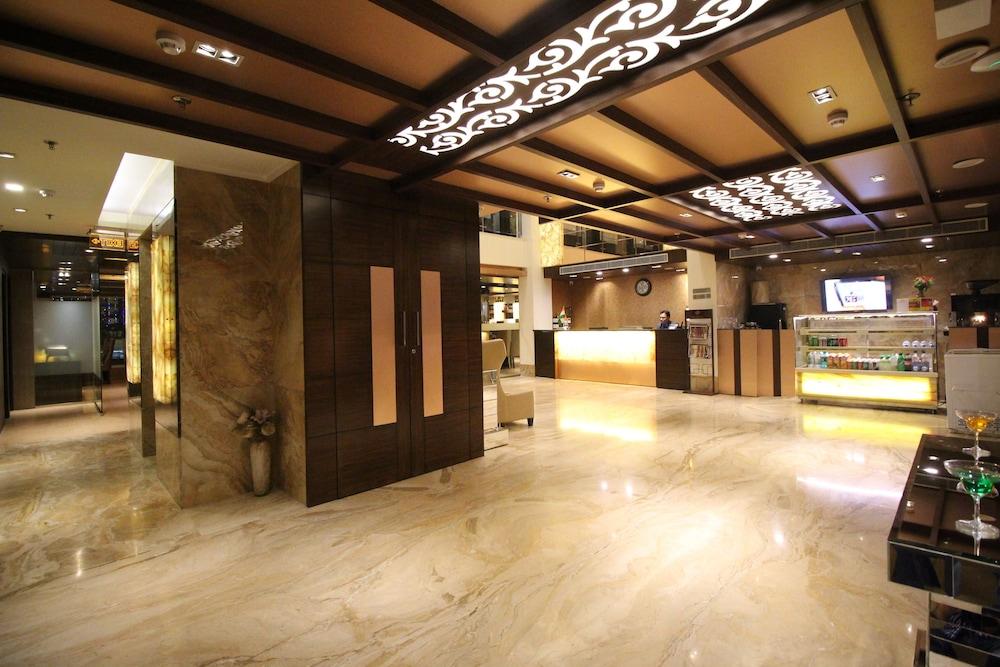 โรงแรมโกลเดน แกรนด์ เดลี ภายนอก รูปภาพ