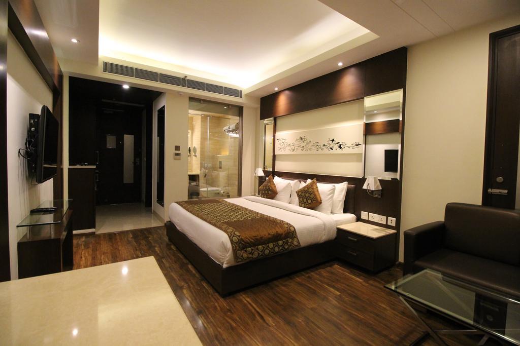 โรงแรมโกลเดน แกรนด์ เดลี ภายนอก รูปภาพ